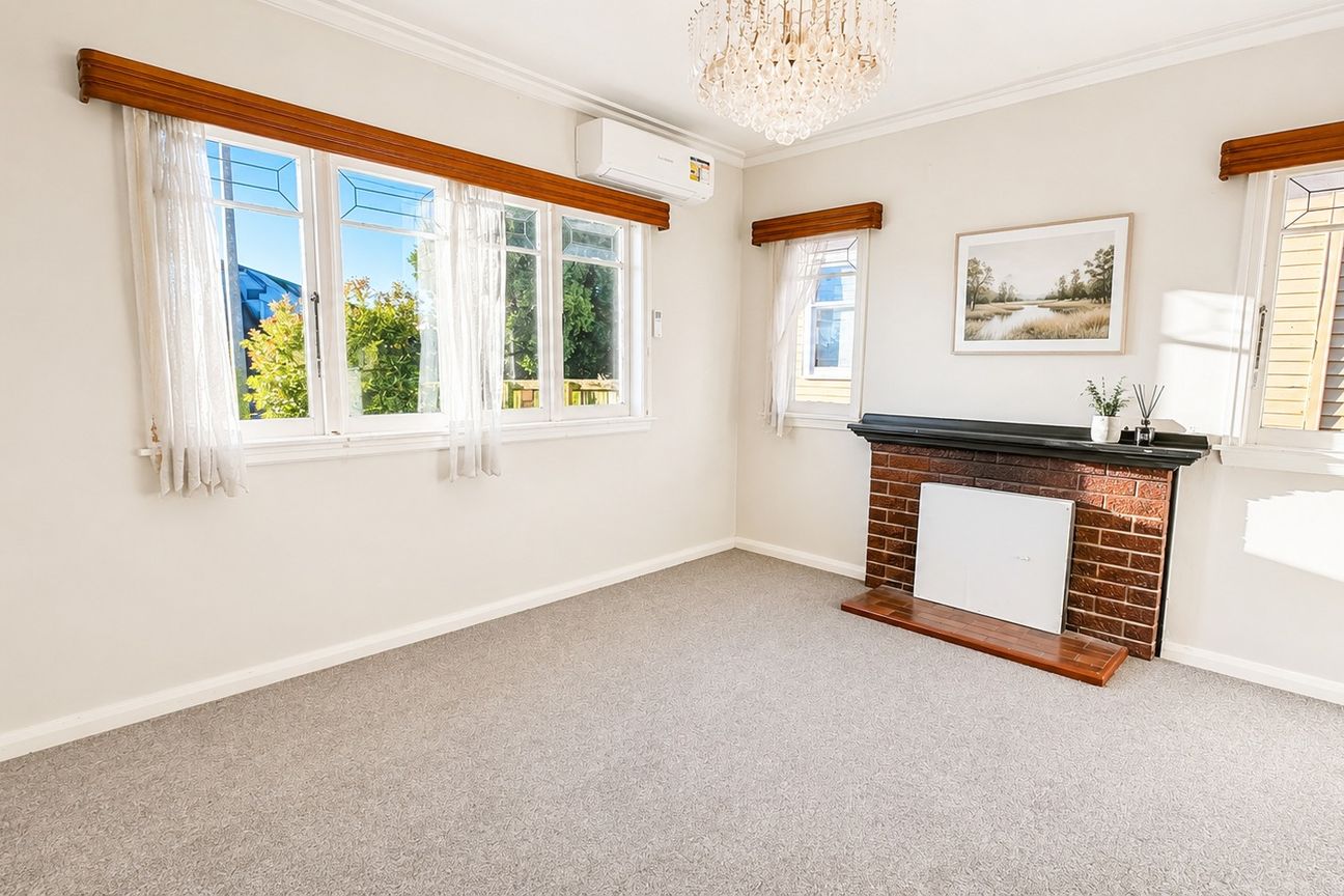 Three-Bedroom Home on Wolverton Road - Widok 2