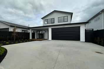 33 Ta Moko Dr, Gulf Harbour