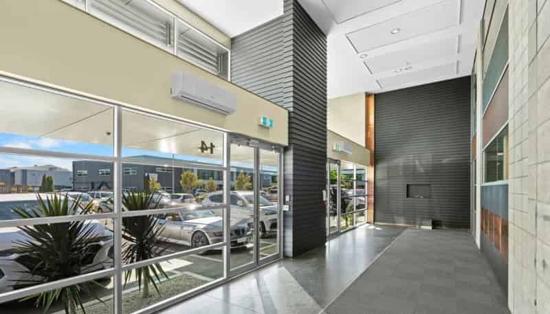14/2 Barry Hogan Place, Riccarton