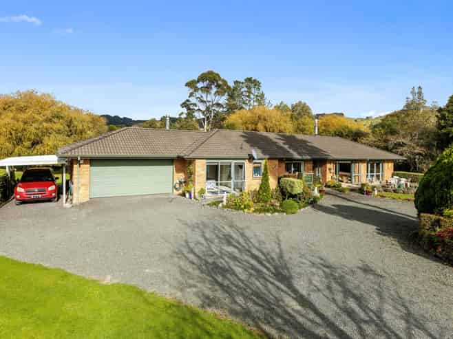 11 Guy Road, Kaipara Flats