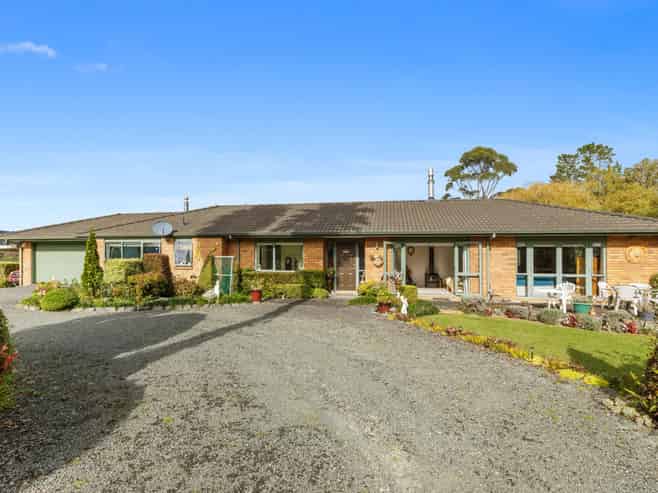 11 Guy Road, Kaipara Flats