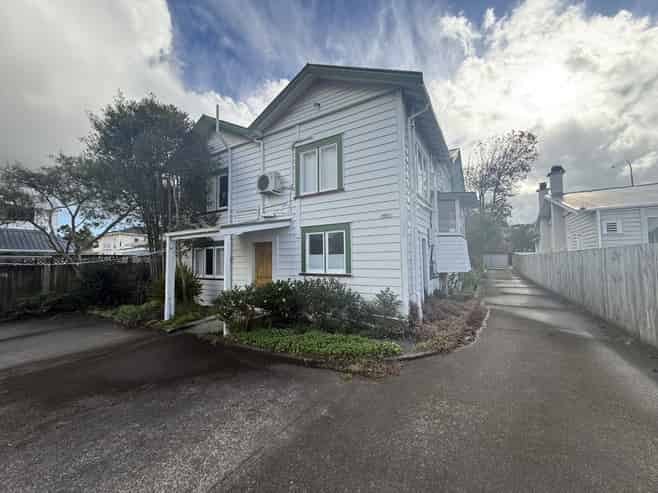 44 Green Lane East, Remuera