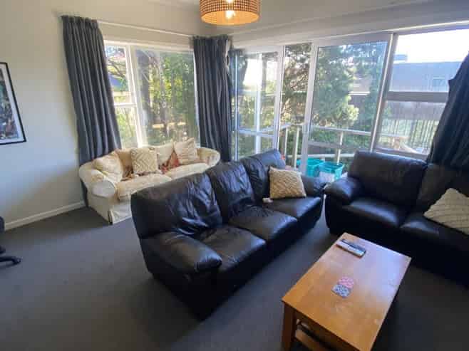 62 Kelburn Parade, Kelburn