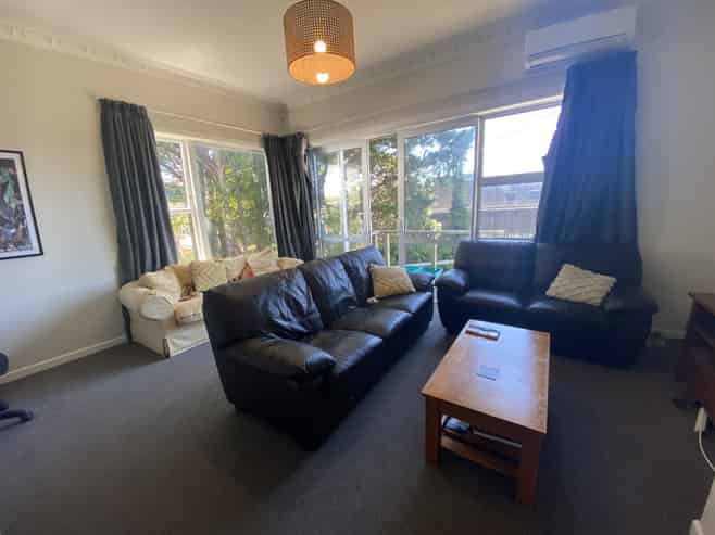 62 Kelburn Parade, Kelburn