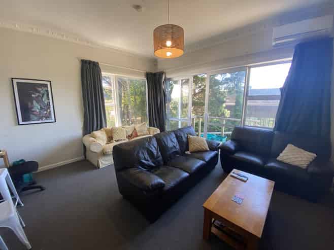 62 Kelburn Parade, Kelburn