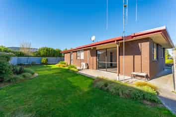 42 St Leonards Road, Temuka