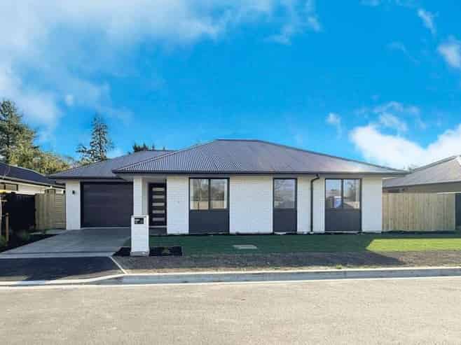 12 Kay Way, Rakaia