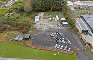 Sole Agency Premium Hobsonville Yard - Prime Location