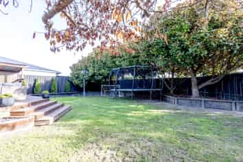 38 Main North Road, Woodend