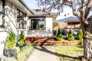 38 Main North Road, Woodend