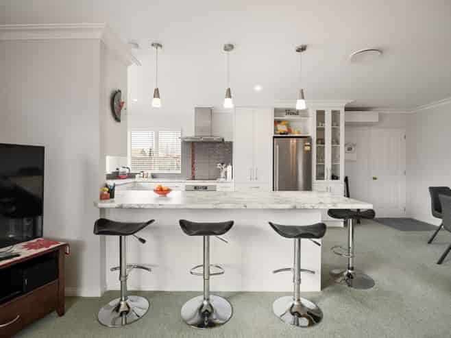 6 Longford Court, Forest Lake