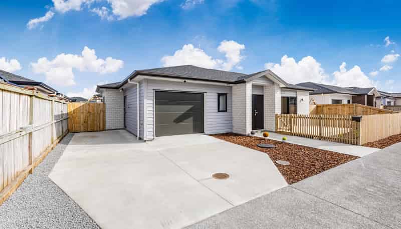 8  Sapwood Crescent, Takanini