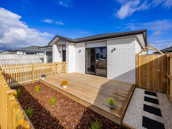 8  Sapwood Crescent, Takanini