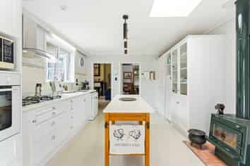 52 Parsons Street, Saint Johns Hill