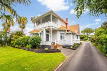 52 Parsons Street, Saint Johns Hill