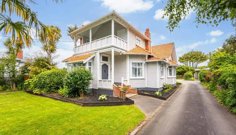 52 Parsons Street, Saint Johns Hill