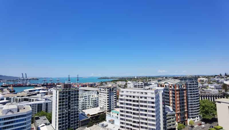 2011/10 Waterloo Quadrant, Auckland Central