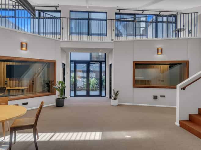 Unique CBD Office Opportunity