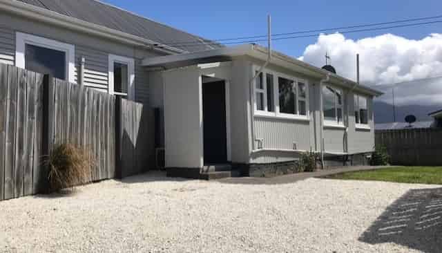 Flat 2/37 Ludstone Road, Kaikoura