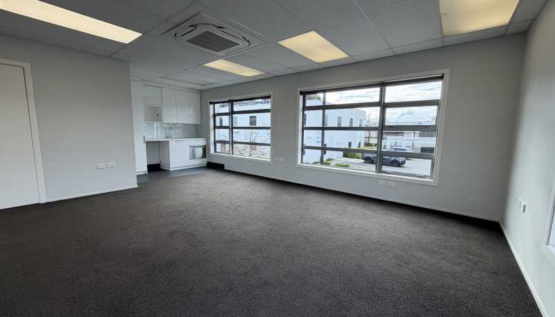 8/15 Sir Gil Simpson Drive, Burnside