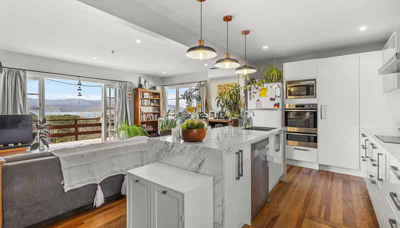 187 Buckley Road, Southgate