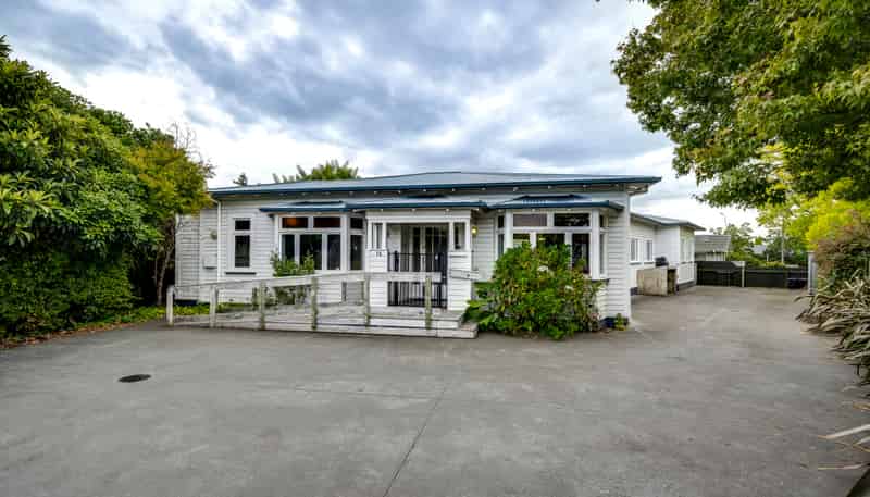 14 Middle Road, Havelock North