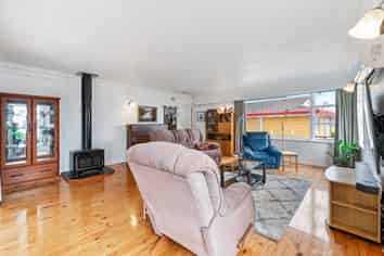 129 Canal Road, Avondale