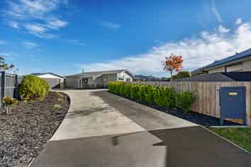11 Full Moon Lane, Rolleston