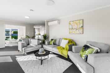 11 Full Moon Lane, Rolleston