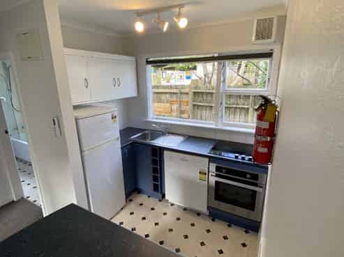 4/185 Daniell Street, Newtown