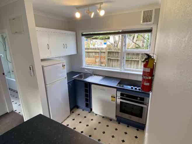 4/185 Daniell Street, Newtown