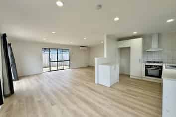 47 Flat Bush Road, Clover Park