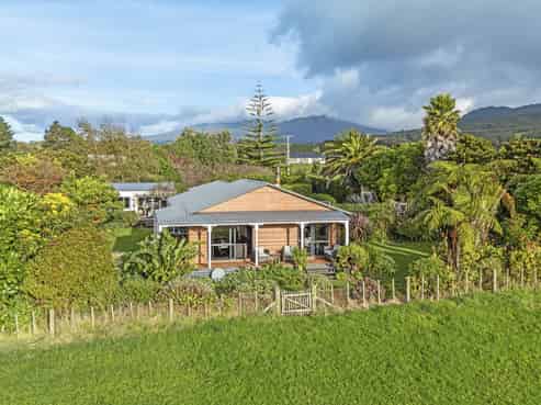 177 Koru Road, Omata