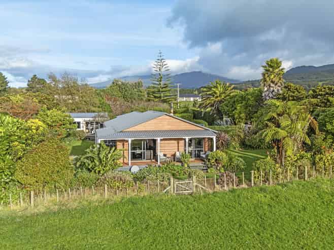 177 Koru Road, Omata