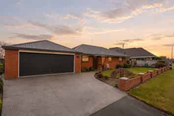 38 Fairweather Crescent, Kaiapoi