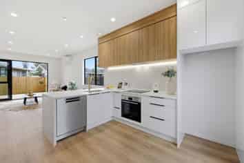 3/3 McLean Avenue, Papatoetoe