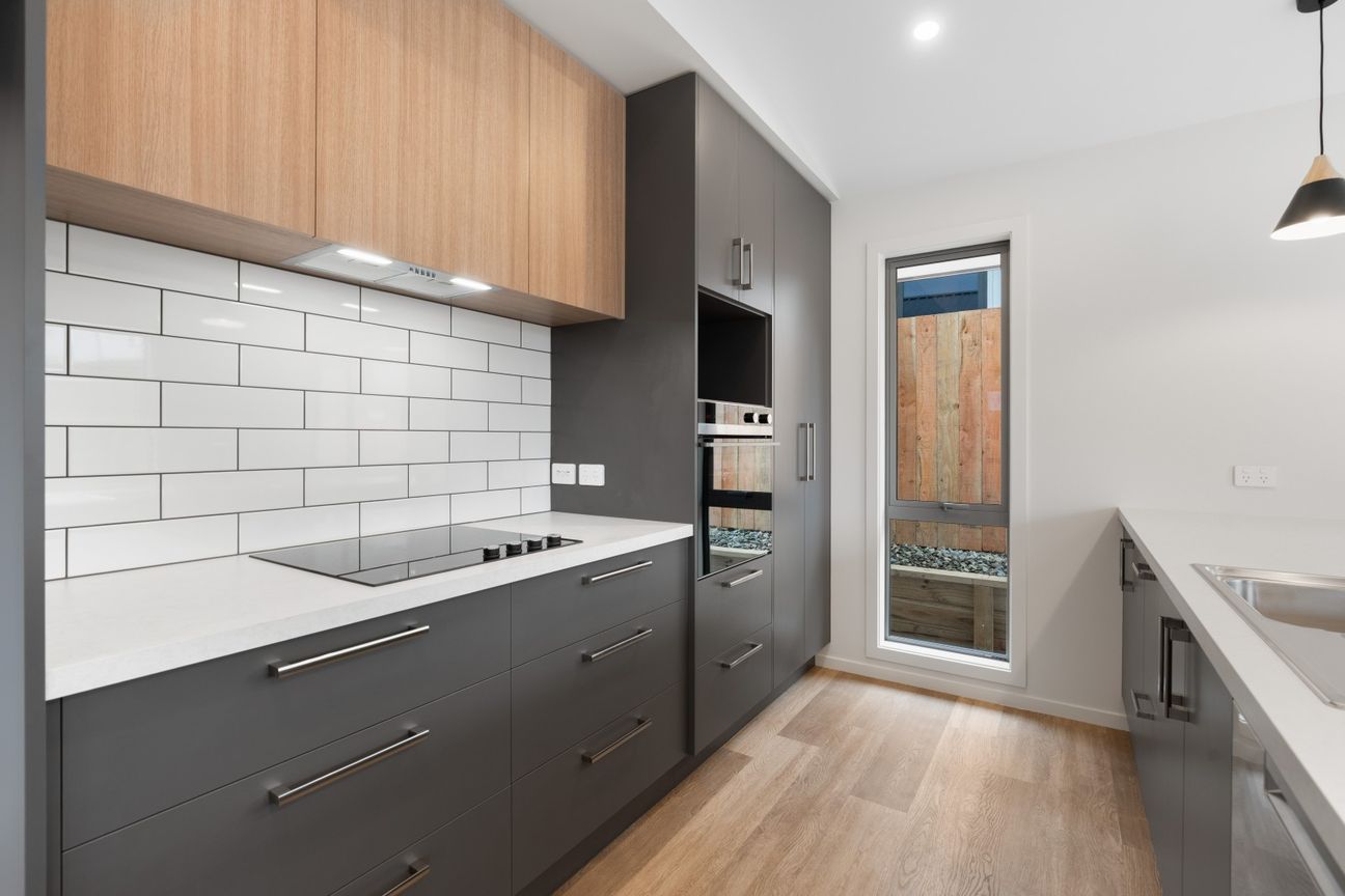 Brand new in Blackhead Road – pohled 6