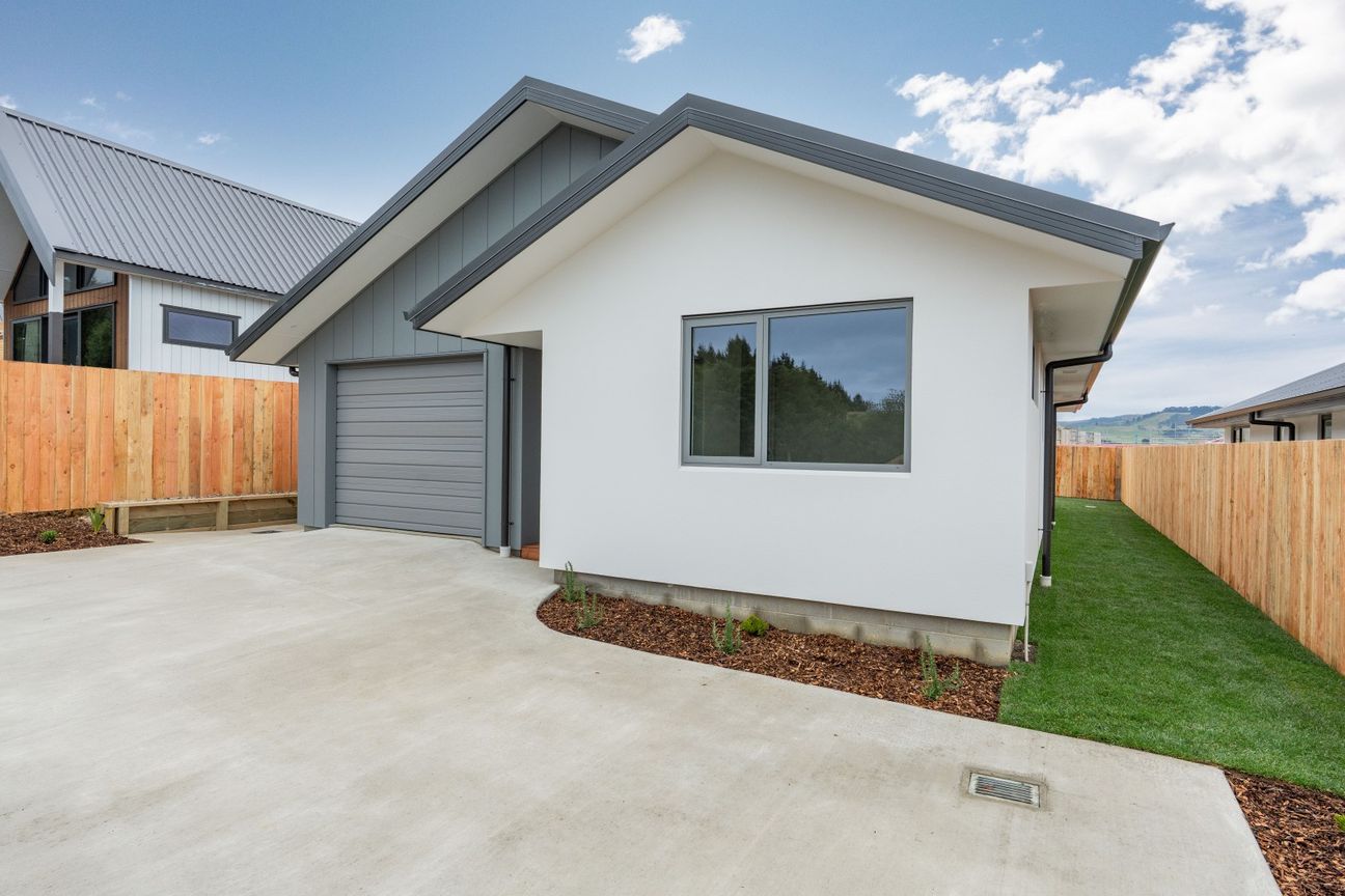 Brand new in Blackhead Road – pohled 4