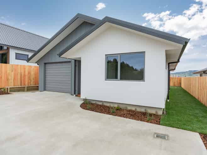 23 Blackhead Road, Blackhead