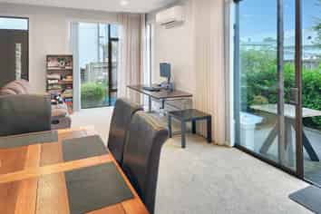 24 Ron Deal Way, Epuni