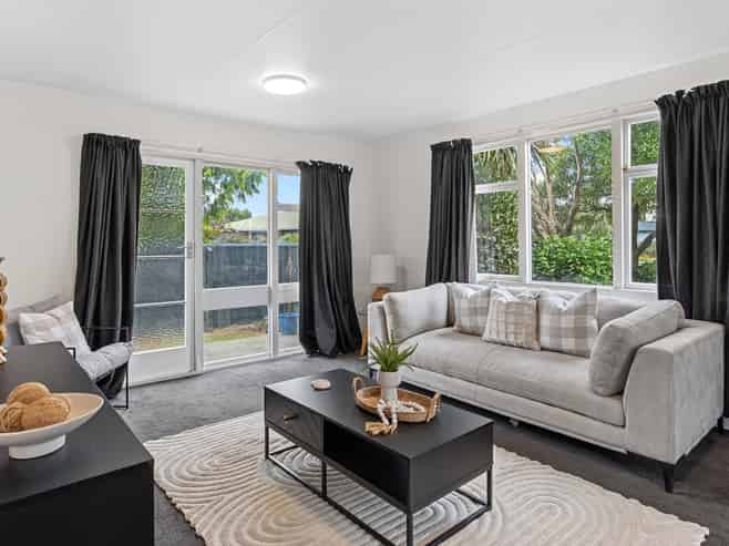 38 Clivedon Place, Redwood