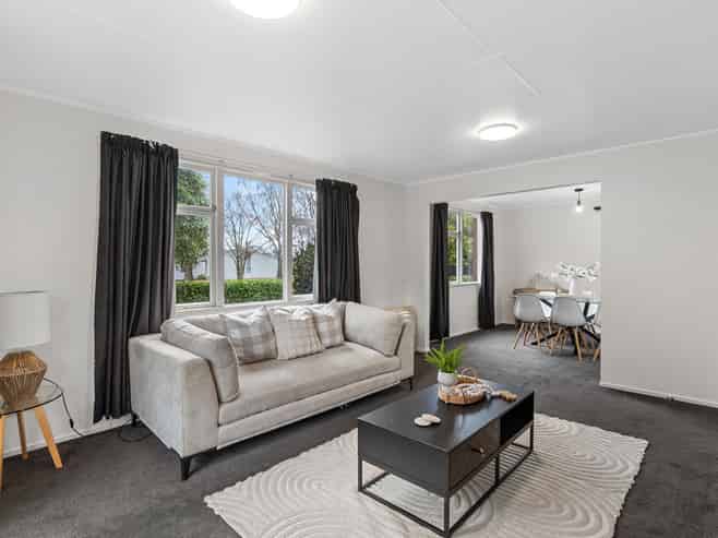38 Clivedon Place, Redwood