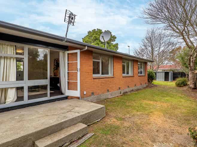 38 Clivedon Place, Redwood