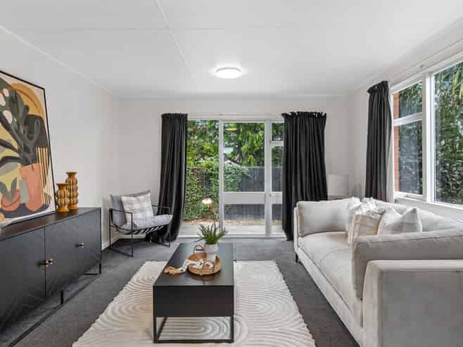 38 Clivedon Place, Redwood