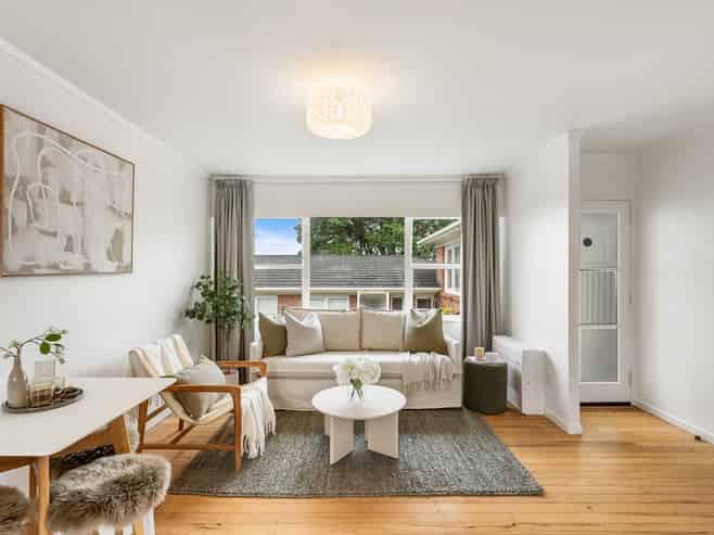 4/47 Bracken Avenue, Takapuna