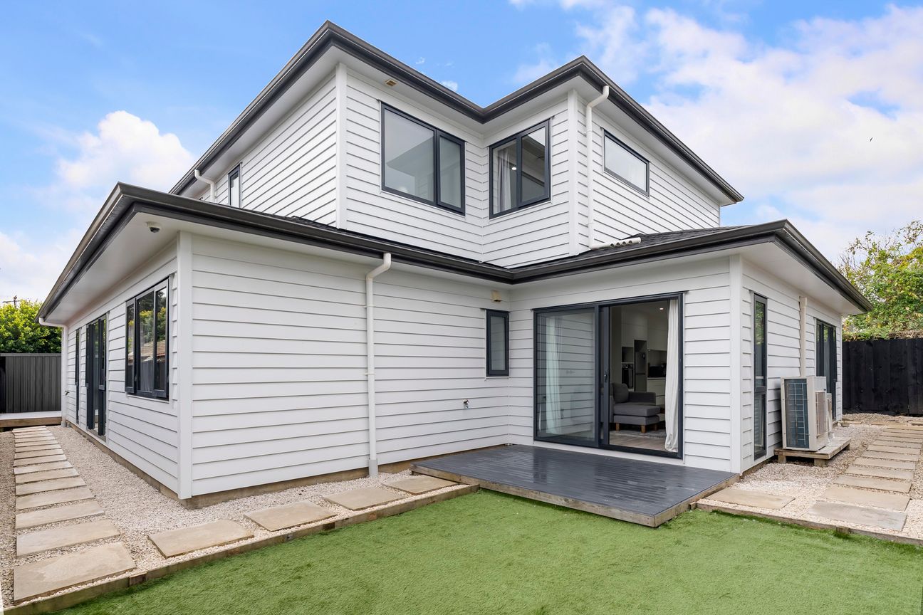Multi-Generational Living with Legal Home & Income - Bild 3
