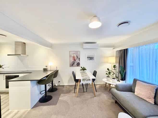 2/15 Brook Street, Milford