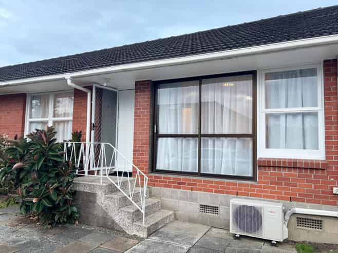 2/15 Brook Street, Milford