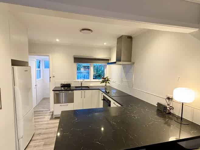 2/15 Brook Street, Milford