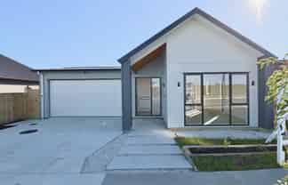 8 Kobe Street, Karaka